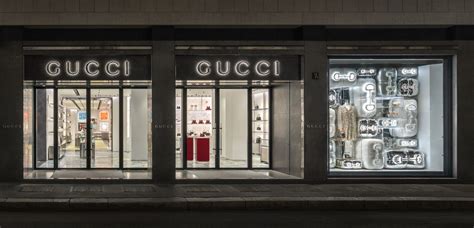 gucci store via monte napoleone|gucci napoleone store.